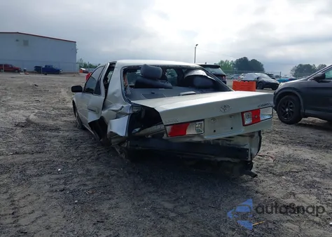 2001 Toyota Camry Le из США, поврежденный, VIN 4T1BG22K31U044840